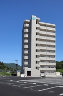 グラード西川津　702